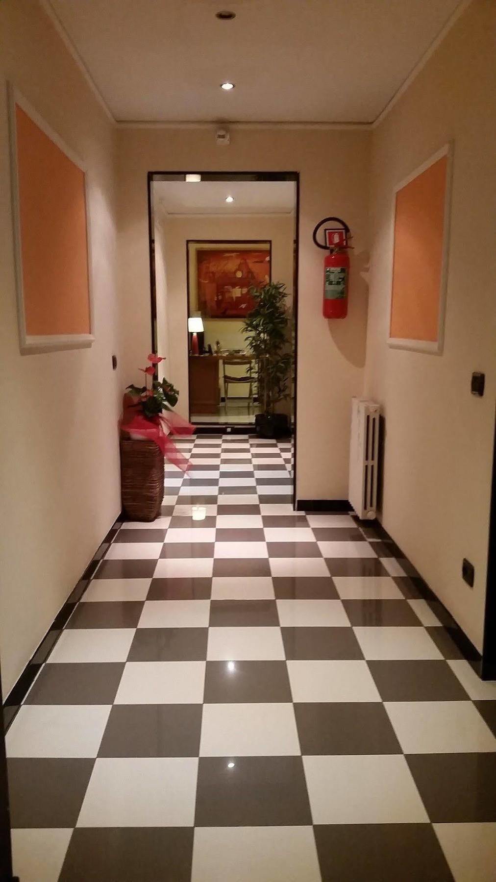 Roma Da Noi Bed & Breakfast Exterior photo